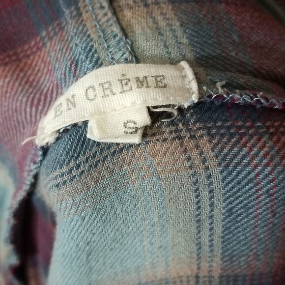 En Creme Plaid Open front Cardigan with Fringe - Picture 9 of 12